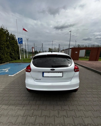 Ford Focus cena 39900 przebieg: 129000, rok produkcji 2016 z Toruń małe 191